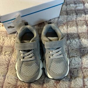 Carter's Boy Gray Sneakers Size
7. New